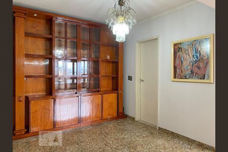 Sala de apartamento à venda com 3 quartos, 130m² em Moinhos de Vento, Porto Alegre