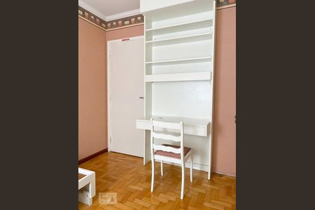 Quarto 1 de apartamento à venda com 3 quartos, 130m² em Moinhos de Vento, Porto Alegre