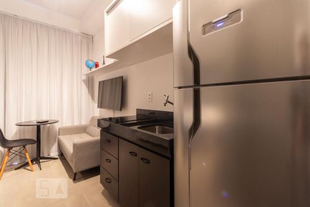 Cozinha de kitnet/studio à venda com 1 quarto, 29m² em Vila Olímpia, São Paulo