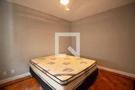 Quarto de apartamento à venda com 2 quartos, 70m² em Botafogo, Rio de Janeiro