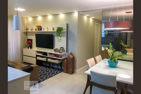 Sala de apartamento para alugar com 2 quartos, 69m² em Vila Maria Alta, São Paulo