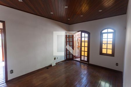 Sala 2 de casa à venda com 3 quartos, 305m² em Sagrada Família, Belo Horizonte