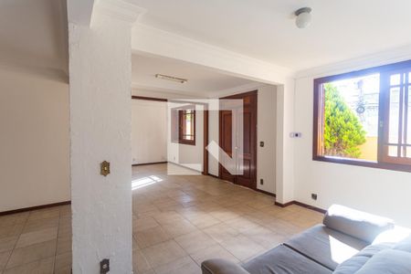 Sala 1 de casa à venda com 3 quartos, 305m² em Sagrada Família, Belo Horizonte