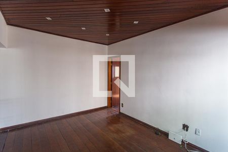 Sala 2 de casa à venda com 3 quartos, 305m² em Sagrada Família, Belo Horizonte