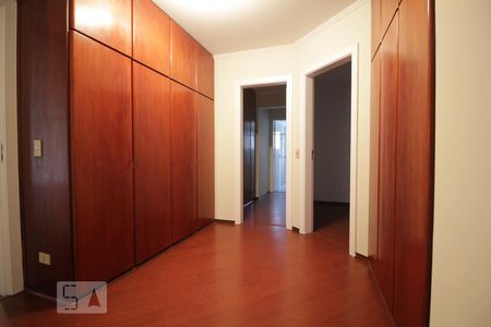 Corredor de apartamento à venda com 3 quartos, 192m² em Parque Bairro Morumbi, São Paulo