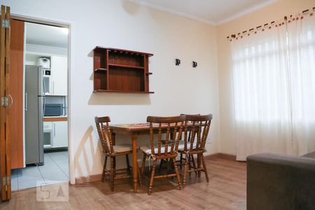 Sala de apartamento para alugar com 2 quartos, 66m² em Chácara Inglesa, São Paulo