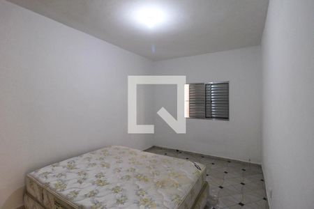 Quarto de casa para alugar com 1 quarto, 60m² em Parque São Lucas, São Paulo