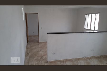 Sala/Cozinha de casa para alugar com 1 quarto, 40m² em Jardim das Camélias, São Paulo