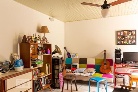 Sala de casa à venda com 3 quartos, 300m² em Vila Conde do Pinhal, São Paulo