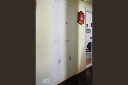 Corredor - Armário de apartamento para alugar com 3 quartos, 100m² em Maracanã, Rio de Janeiro