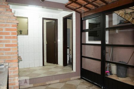 QUINTAL de casa à venda com 3 quartos, 200m² em Vila Isolina Mazzei, São Paulo