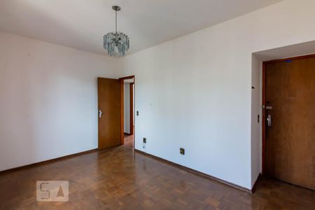 Apartamento para alugar com 71m², 2 quartos e 1 vagaSala 