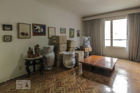 Sala de Estar de apartamento à venda com 4 quartos, 237m² em Copacabana, Rio de Janeiro