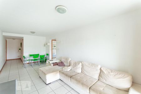 Sala de apartamento para alugar com 2 quartos, 70m² em Ingá, Niterói