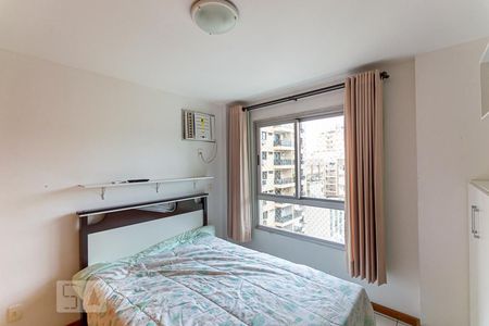 Suite  de apartamento para alugar com 2 quartos, 70m² em Ingá, Niterói