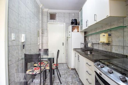 Cozinha de apartamento à venda com 2 quartos, 65m² em Castelo, Belo Horizonte