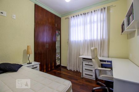 Quarto 2 de apartamento para alugar com 2 quartos, 65m² em Castelo, Belo Horizonte