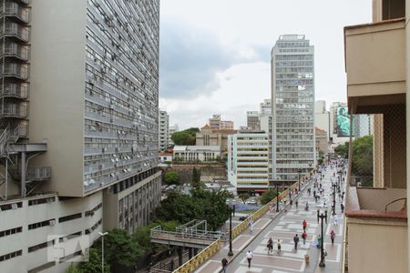 Vista da Sala de apartamento para alugar com 2 quartos, 60m² em Centro, São Paulo