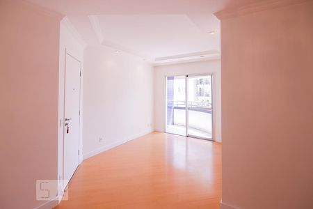 Sala de apartamento à venda com 3 quartos, 74m² em Vila Pompéia, São Paulo