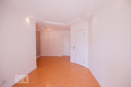 Sala de apartamento à venda com 3 quartos, 74m² em Vila Pompéia, São Paulo