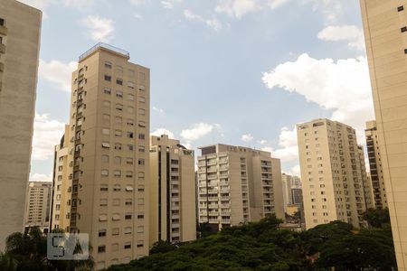 Vista da Varanda de apartamento para alugar com 1 quarto, 40m² em Indianópolis, São Paulo