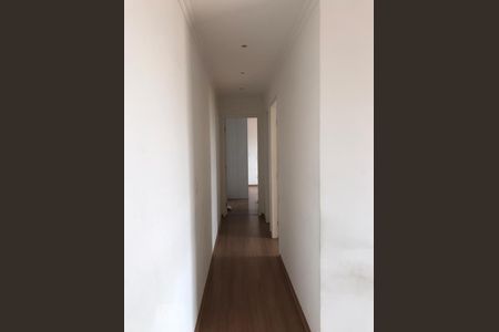 Corredor de apartamento para alugar com 2 quartos, 60m² em Vila Barreto, São Paulo