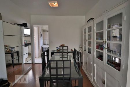 Sala de apartamento para alugar com 3 quartos, 86m² em Pinheiros, São Paulo