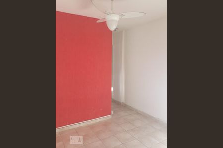 Sala de apartamento para alugar com 1 quarto, 40m² em Freguesia (jacarepaguá), Rio de Janeiro