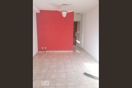 Sala de apartamento para alugar com 1 quarto, 40m² em Freguesia (jacarepaguá), Rio de Janeiro