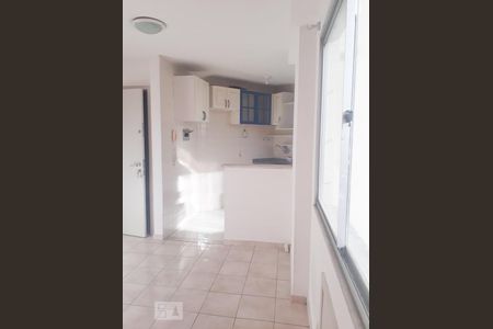 Sala de apartamento para alugar com 1 quarto, 40m² em Freguesia (jacarepaguá), Rio de Janeiro