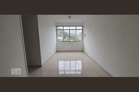Sala  de apartamento à venda com 2 quartos, 76m² em Santa Rosa, Niterói