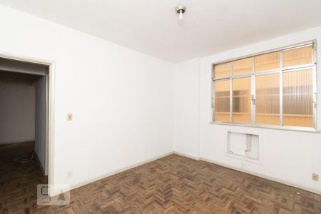 QUARTO 1 de apartamento para alugar com 2 quartos, 75m² em Centro, Niterói