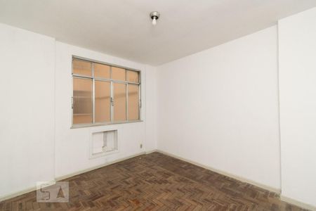 QUARTO 1 de apartamento para alugar com 2 quartos, 75m² em Centro, Niterói