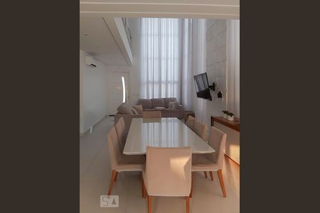 Sala de casa de condomínio à venda com 3 quartos, 248m² em Swiss Park, Campinas