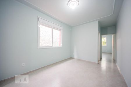 Sala  de apartamento à venda com 1 quarto, 60m² em São Geraldo, Porto Alegre