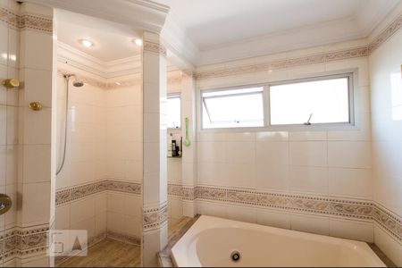 Apartamento à venda com 290m², 2 quartos e 1 vaga Apartamento à venda com 290m², 2 quartos e 1 vagaBanheiro da Suíte 1