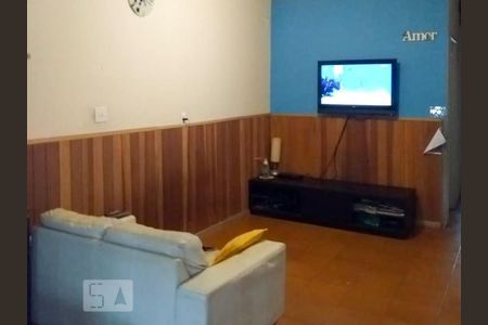 Sala de casa à venda com 3 quartos, 250m² em Cidade São Francisco, Osasco