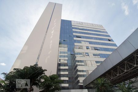 Apartamento à venda com 35m², 1 quarto e 1 vaga Apartamento à venda com 35m², 1 quarto e 1 vagaFachada