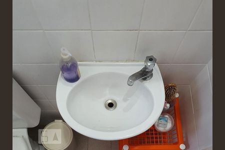 Detalhe do banheiro  de apartamento para alugar com 1 quarto, 38m² em Vila Mariana, São Paulo