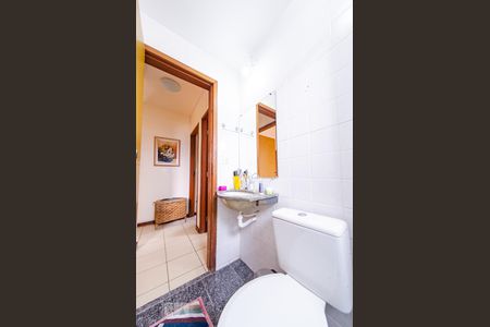 Banheiro de apartamento à venda com 3 quartos, 55m² em Padre Eustáquio, Belo Horizonte