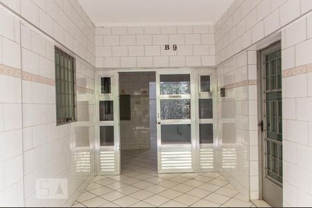 Apartamento para alugar com 60m², 2 quartos e 1 vaga Apartamento para alugar com 60m², 2 quartos e 1 vagaHall de Entrada