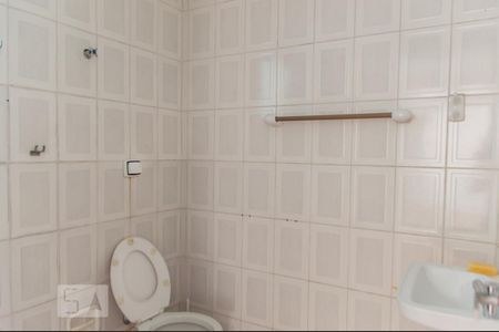 Apartamento para alugar com 60m², 2 quartos e 1 vaga Apartamento para alugar com 60m², 2 quartos e 1 vagaBanheiro