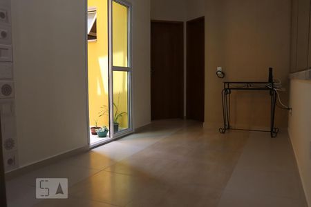 Sala de apartamento à venda com 2 quartos, 45m² em Jardim Cristiane, Santo André