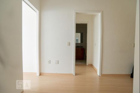 Sala de apartamento à venda com 2 quartos, 44m² em Centro, Canoas