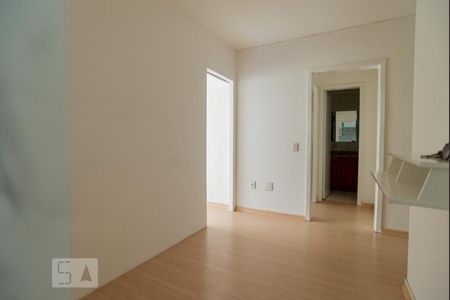 Sala de apartamento à venda com 2 quartos, 44m² em Centro, Canoas