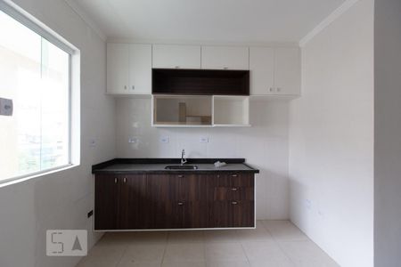 Cozinha de apartamento para alugar com 1 quarto, 34m² em Penha de França, São Paulo