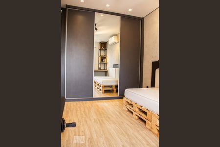 Quarto 1 de apartamento para alugar com 2 quartos, 93m² em Indianópolis, São Paulo
