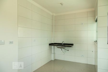 Cozinha de apartamento para alugar com 1 quarto, 35m² em Vila Ré, São Paulo