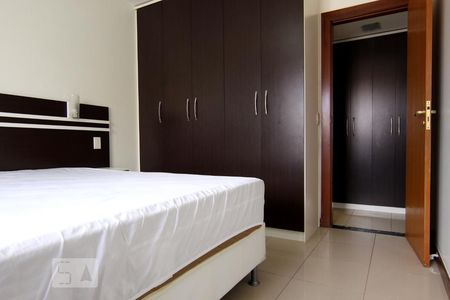 Quarto de apartamento para alugar com 1 quarto, 53m² em Asa Norte, Brasília