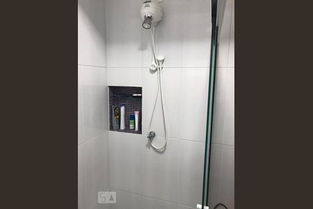 Banheiro de apartamento à venda com 1 quarto, 70m² em Nova Gerty, São Caetano do Sul